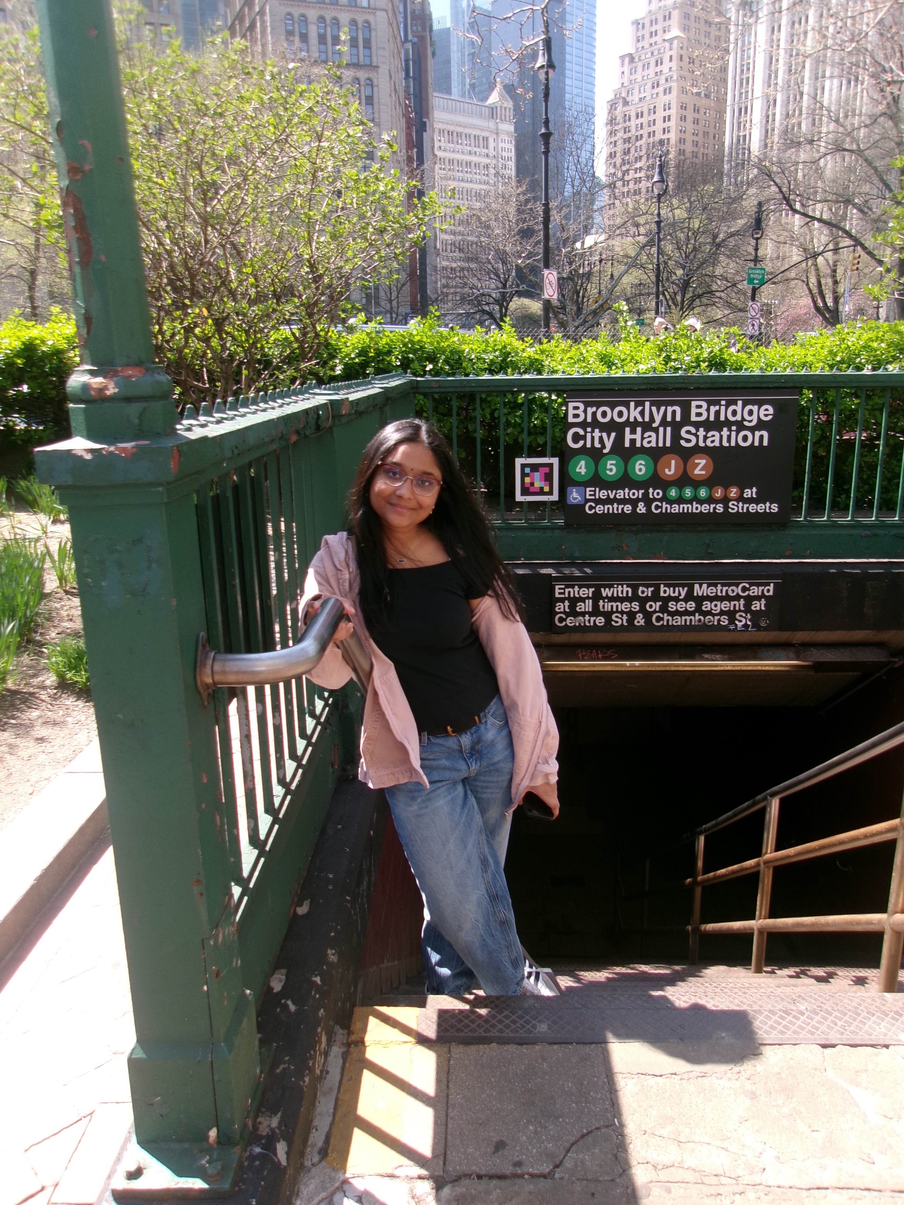 Bookworm at Brooklyn Bridge City Hall Station